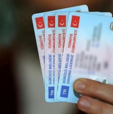 eski-tip-ehliyetleri-yenilemek-icin-son-hafta.jpg