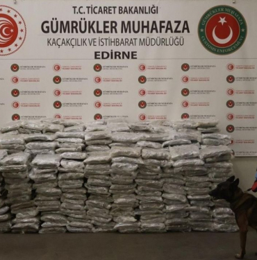 kapikule-ve-ipsalada-524-kilo-uyusturucu-yakalandi.jpg